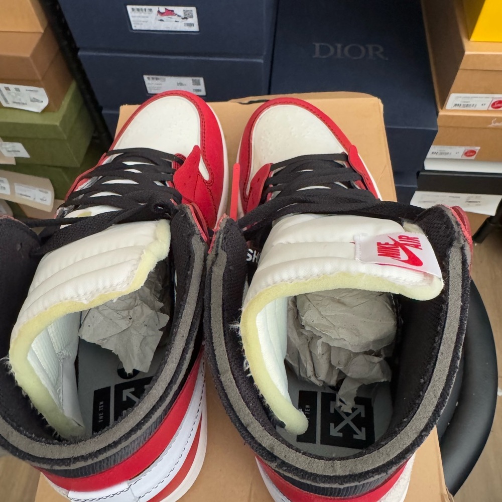 Nike Air Jordan 1 OG x Off-White Chicago - Picture 16 of 16